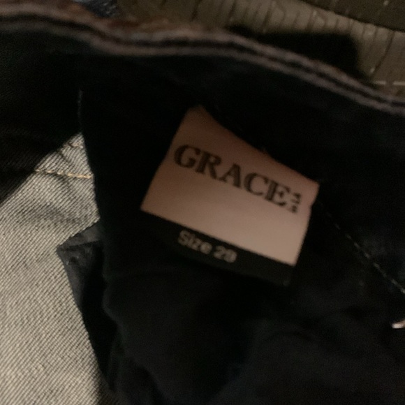 Jeans - Picture 3 of 3